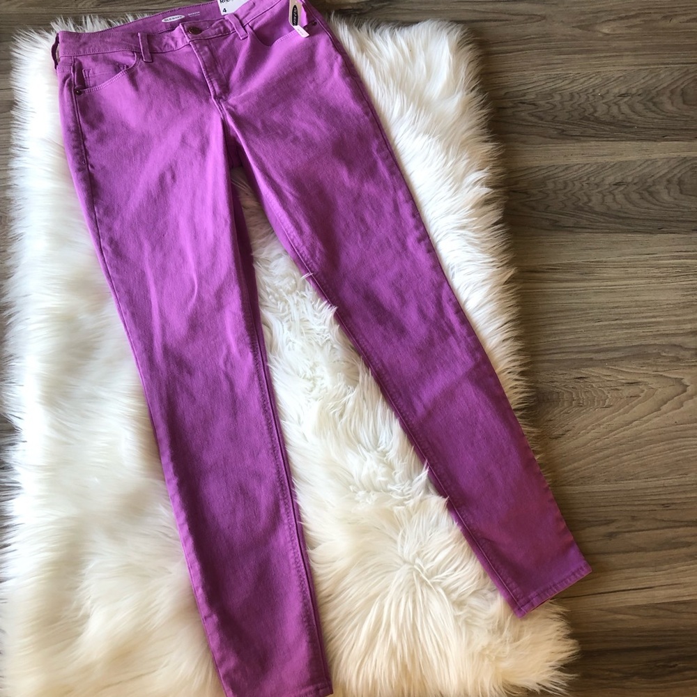 NWT Old Navy Rockstar Super SkinnyJeans Size 4 - Picture 2 of 6